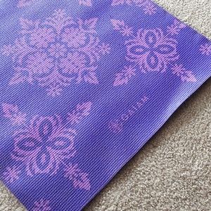 Gaiam Purple Patterned Yoga Mat